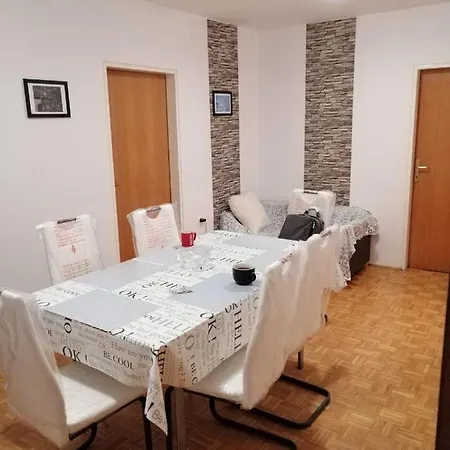 Проживание в семье Arena Stozice Любляна